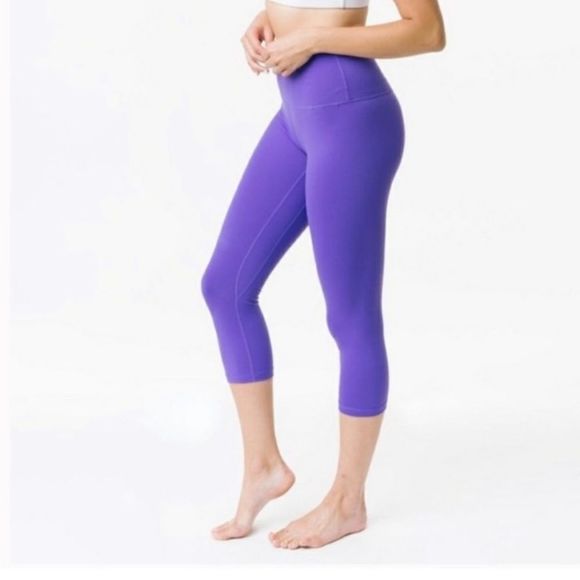 ZYIA Pants - ZYIA PURPLE ASCEND HI-RISE CAPRI  sz 6-8